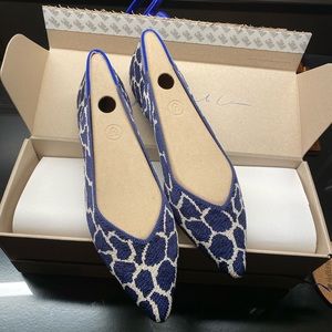 Rothy’s - Limited Edition Indigo Giraffe - Size 10
